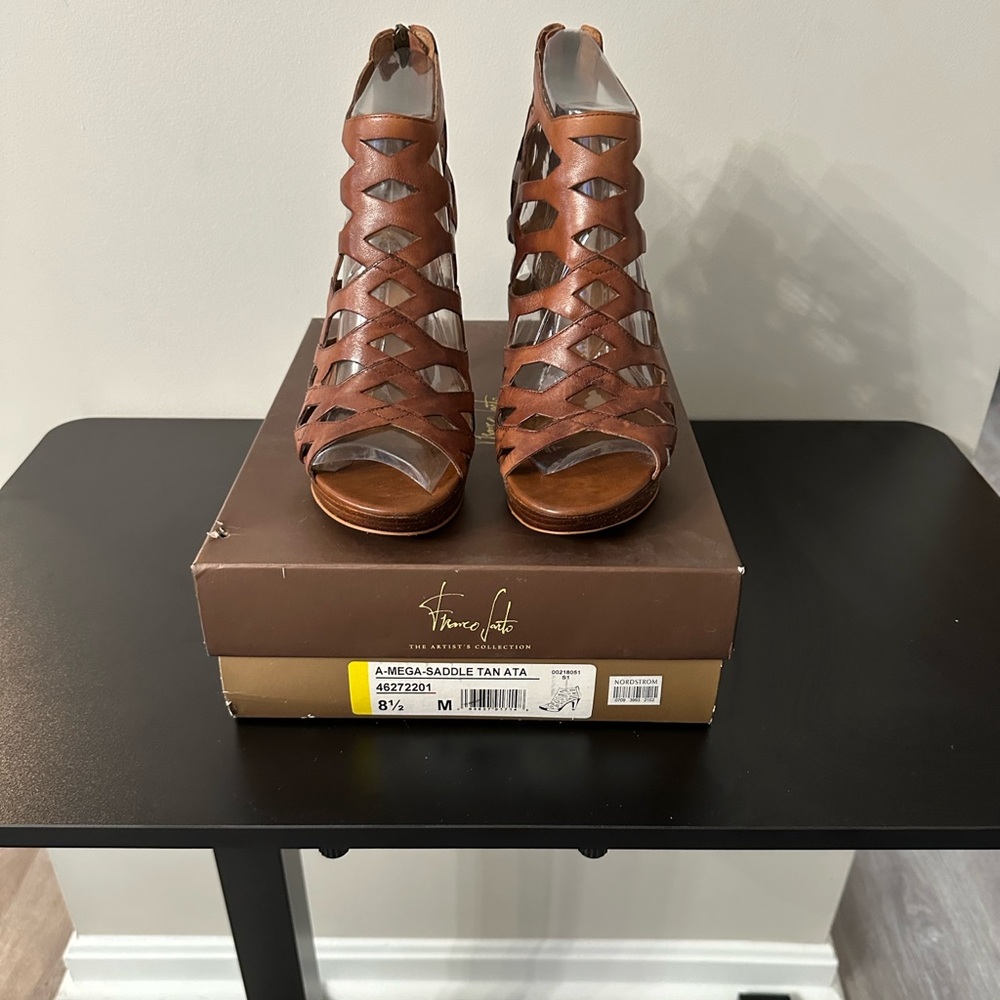 Franco Sarto Saddle Tan Heeled Sandals